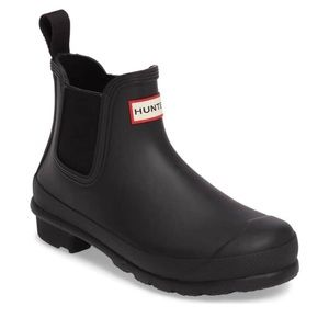 Hunter Chelsea rain boots
